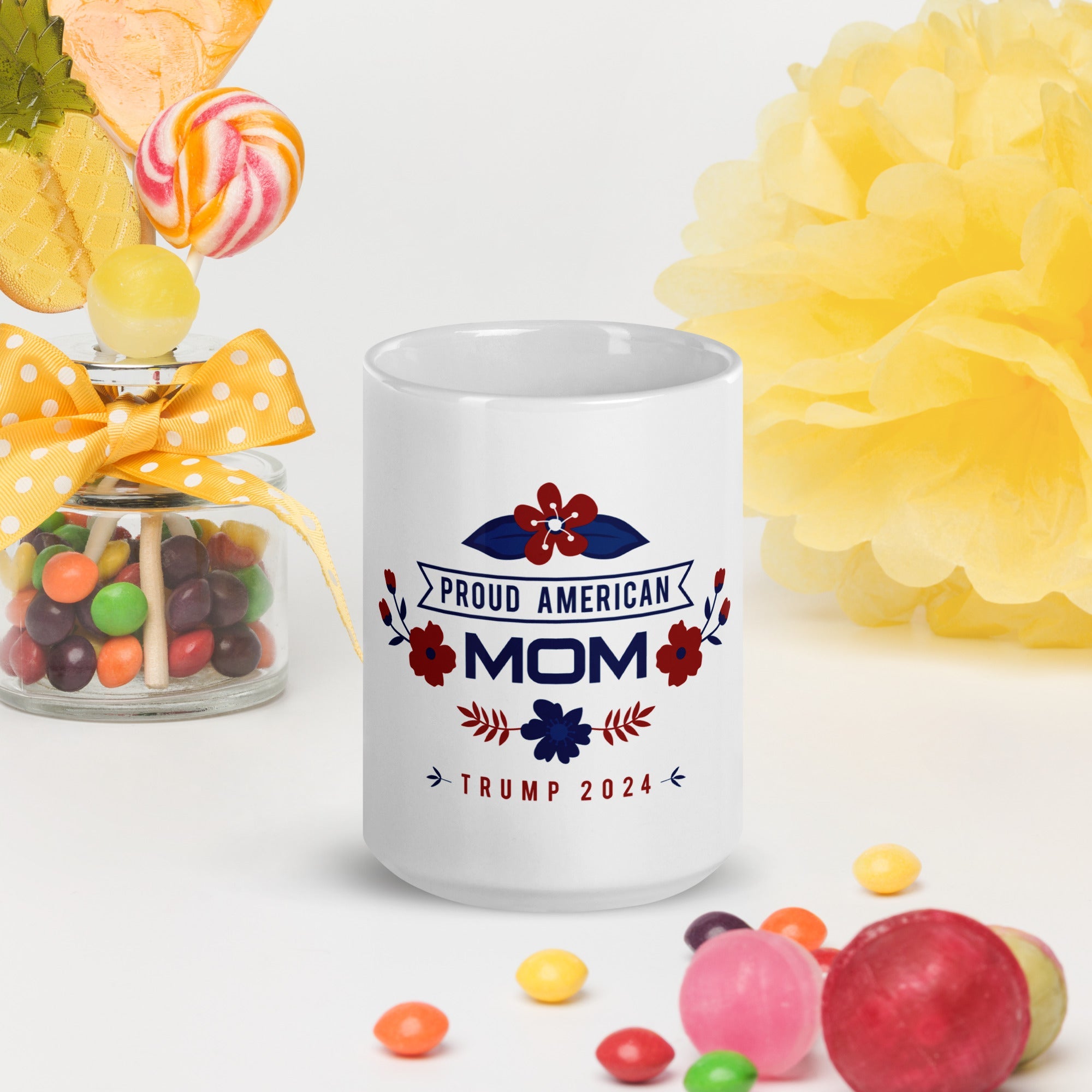 👩‍❤️‍👨 Proud American MOM glossy mug