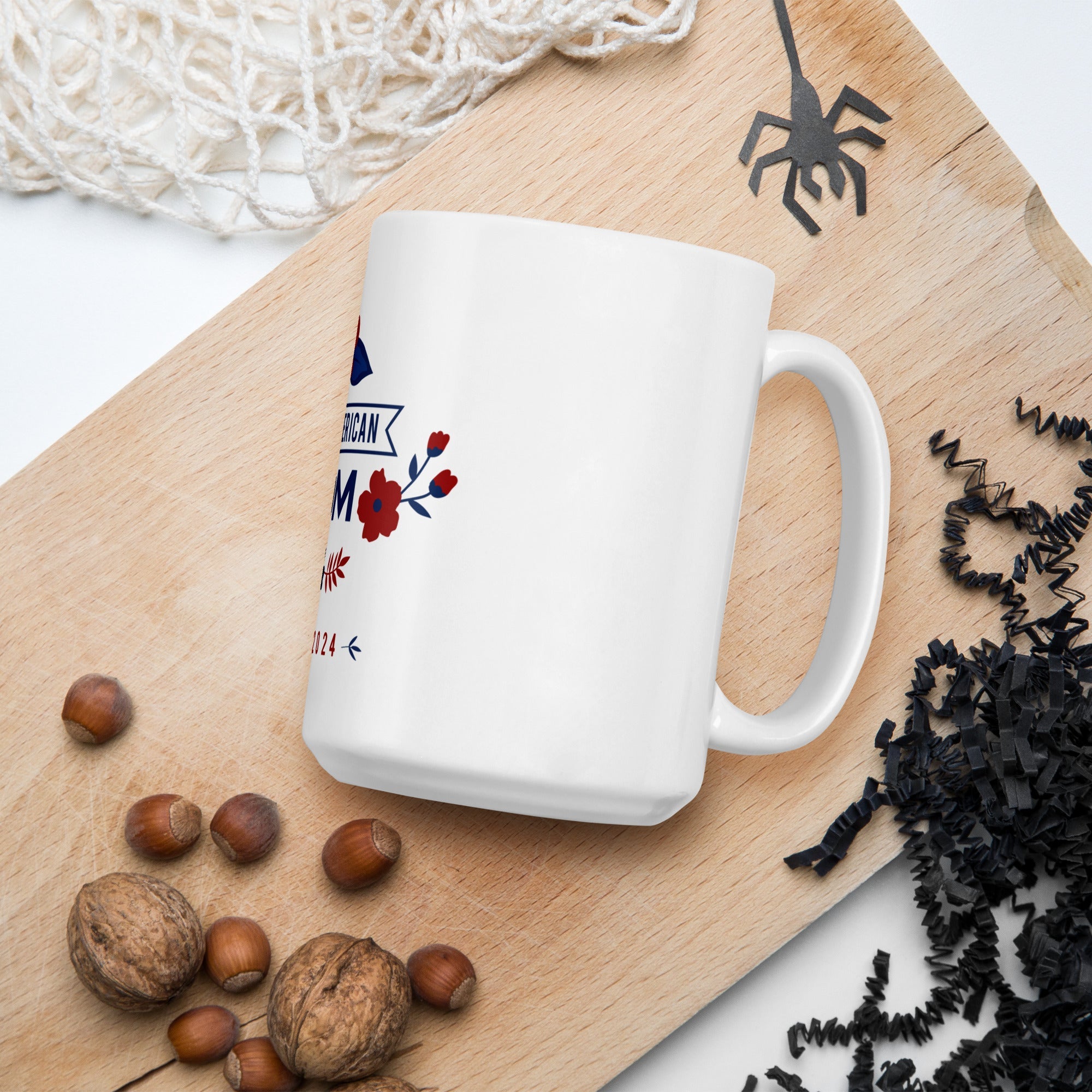 👩‍❤️‍👨 Proud American MOM glossy mug